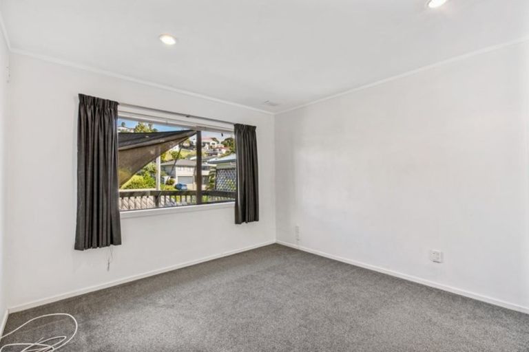 Photo of property in 52 Ferry Road, Arkles Bay, Whangaparaoa, 0932