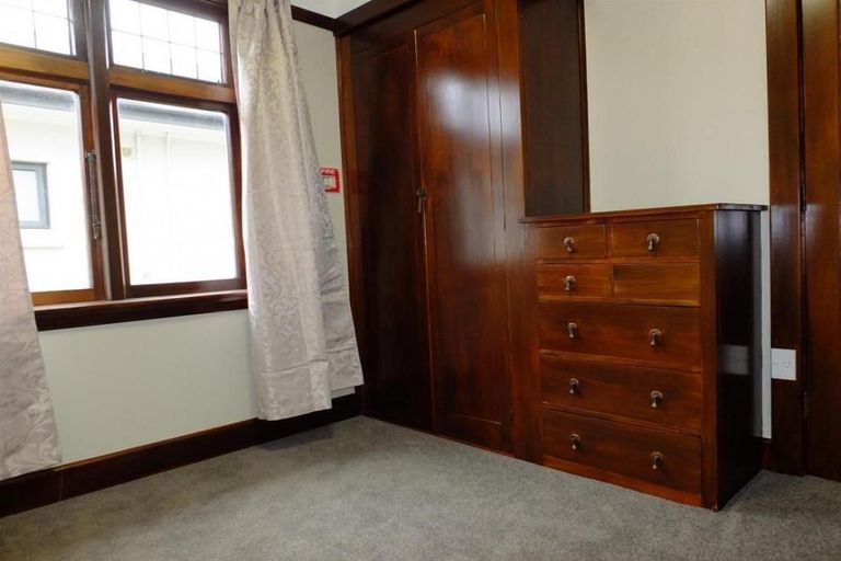 Photo of property in 49 Cambridge Terrace, Christchurch Central, Christchurch, 8013