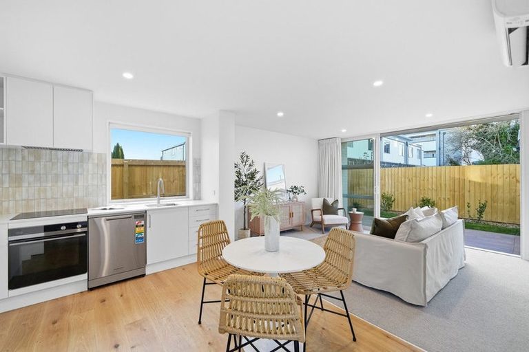 Photo of property in 5/75 Stanmore Road, Linwood, Christchurch, 8011