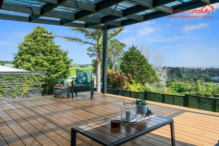 Photo of property in 6 Titiro Way, Welcome Bay, Tauranga, 3112