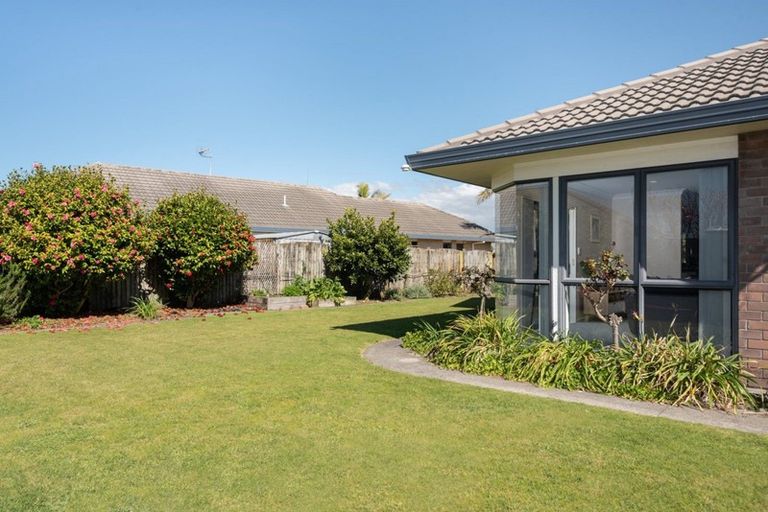 Photo of property in 689 Gloucester Road, Papamoa Beach, Papamoa, 3118