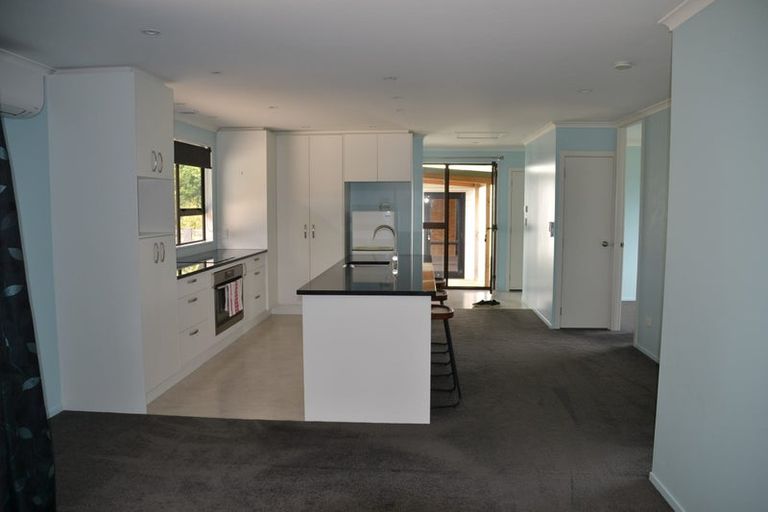 Photo of property in 580 Burtt Road, Runciman, Drury, 2578