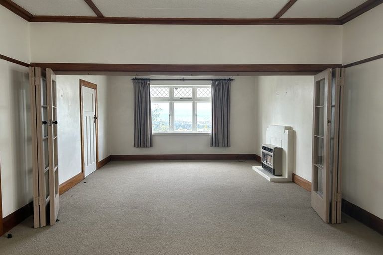 Photo of property in 76 Mitchell Street, Brooklyn, Wellington, 6021