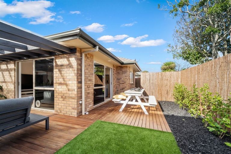 Photo of property in 32a Centreway Road, Orewa, 0931