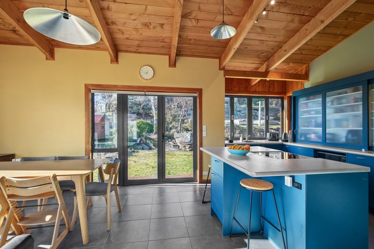 Photo of property in 3a Lanes Road, Bridge Hill, Alexandra, 9320