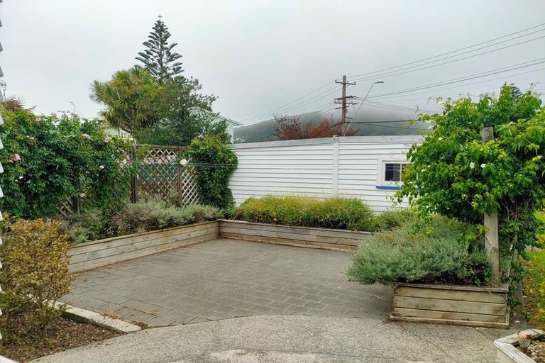 Photo of property in 187b Waiwhetu Road, Waterloo, Lower Hutt, 5011