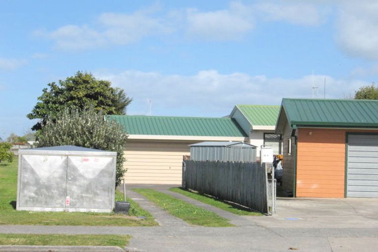 Photo of property in 58b Hartford Avenue, Papamoa Beach, Papamoa, 3118