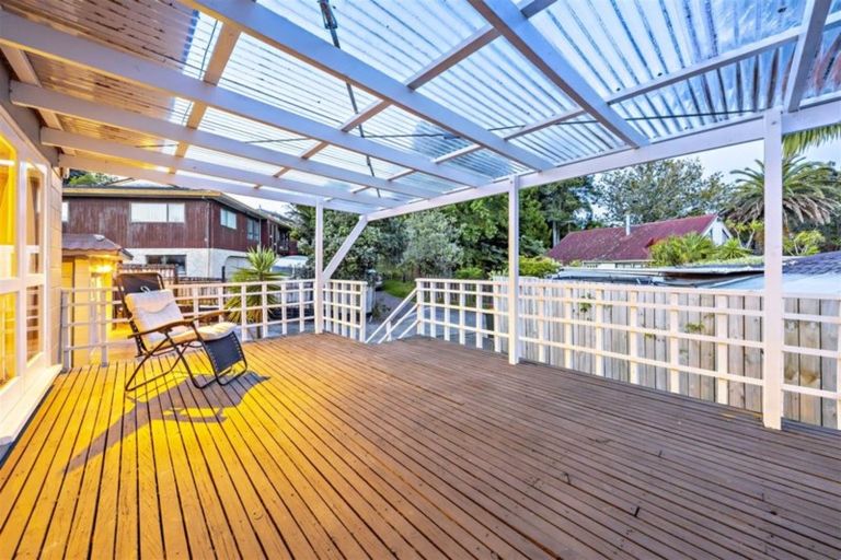 Photo of property in 7 Phoenix Place, Papatoetoe, Auckland, 2025