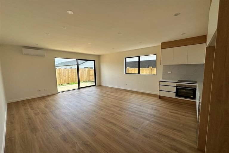 Photo of property in 34b Hari Road, Karaka, 2113