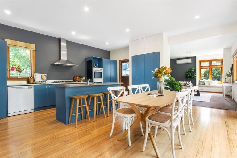 Photo of property in 16 Massey Crescent, St Albans, Christchurch, 8014