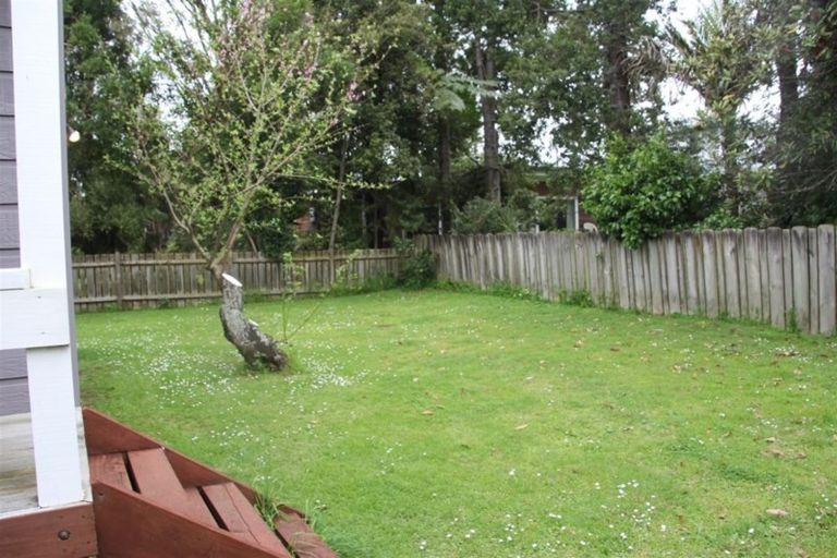 Photo of property in 56a Taikata Road, Te Atatu Peninsula, Auckland, 0610