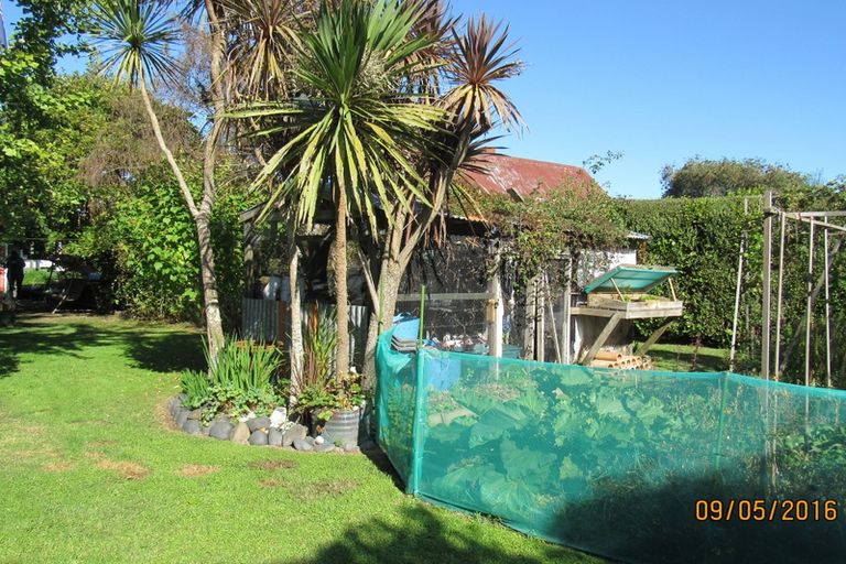 Photo of property in 32 Mahi Road, Te Kauwhata, 3710
