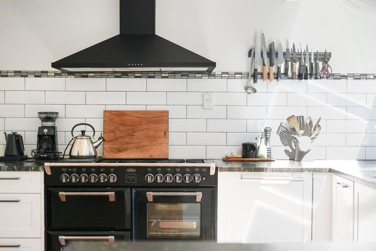 Photo of property in 91 Weranui Road, Waiwera, Orewa, 0994