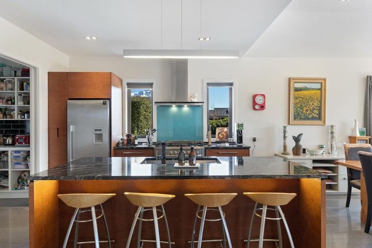 Photo of property in 4 Caithness Court, Jacks Point, Queenstown, 9371