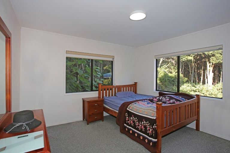 Photo of property in 30 Paulownia Place, Totara Heights, Auckland, 2105