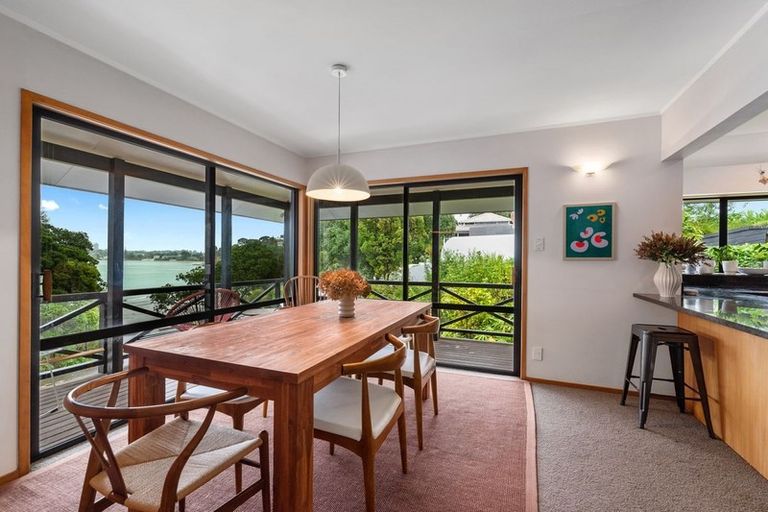Photo of property in 1/18 The Esplanade, Castor Bay, Auckland, 0620