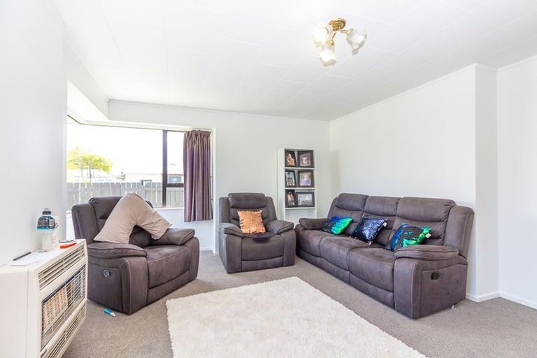 Photo of property in 10a Cedar Grove, Highbury, Palmerston North, 4412