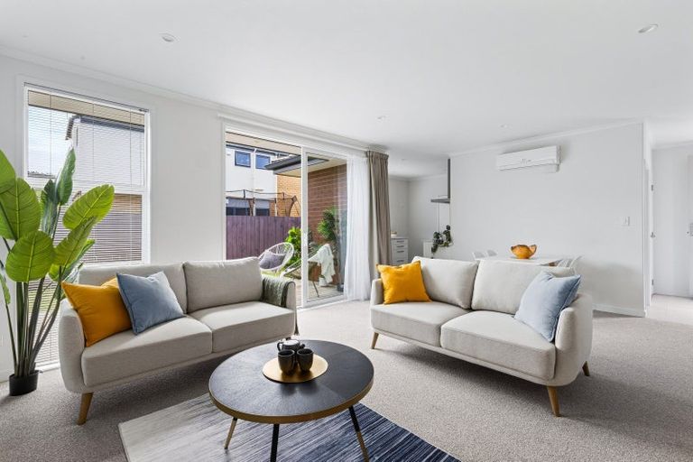 Photo of property in 30d Elizabeth Street, Orewa, 0931