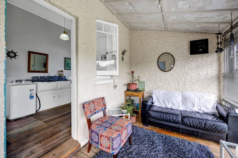 Photo of property in 3 George Street, Hawera, 4610