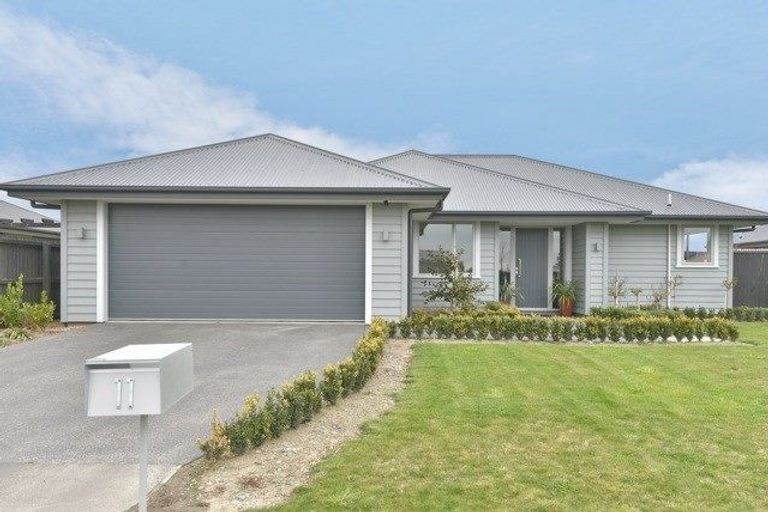 Photo of property in 11 Cassini Place, Leeston, 7632