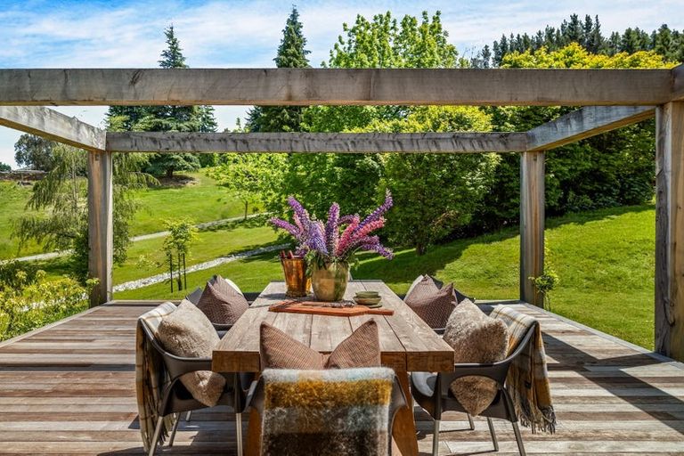 Photo of property in 453 Littles Road, Dalefield, Queenstown, 9371