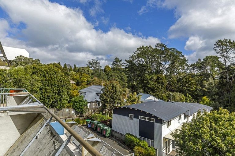 Photo of property in 8e/20 Ian Marwick Place, Birkenhead, Auckland, 0626