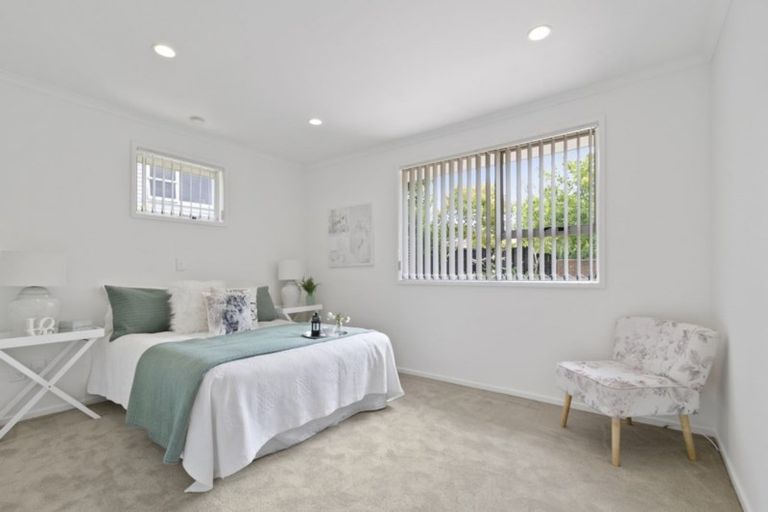 Photo of property in 83 Advene Road, Cockle Bay, Auckland, 2014