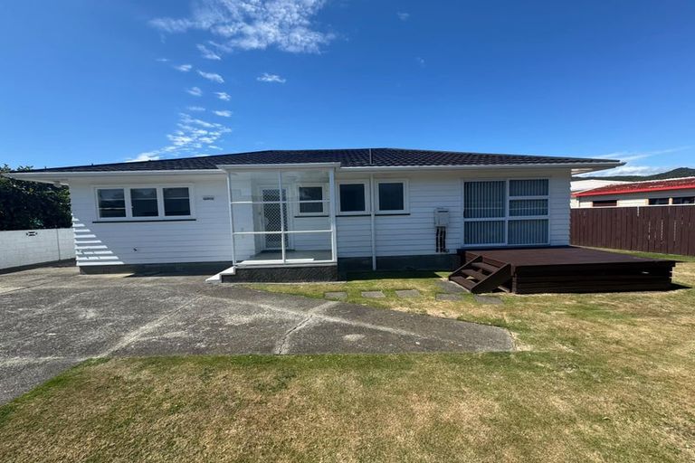 Photo of property in 33 Rosebank Avenue, Avalon, Lower Hutt, 5011