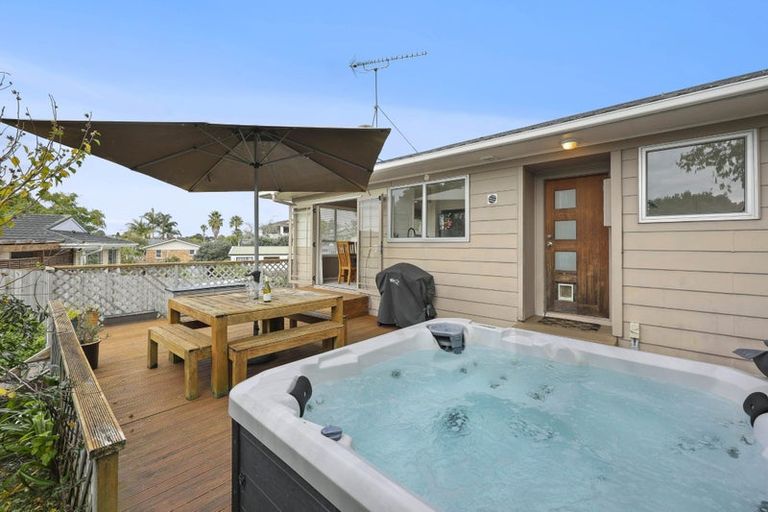 Photo of property in 17 Sherie Place, Howick, Auckland, 2014