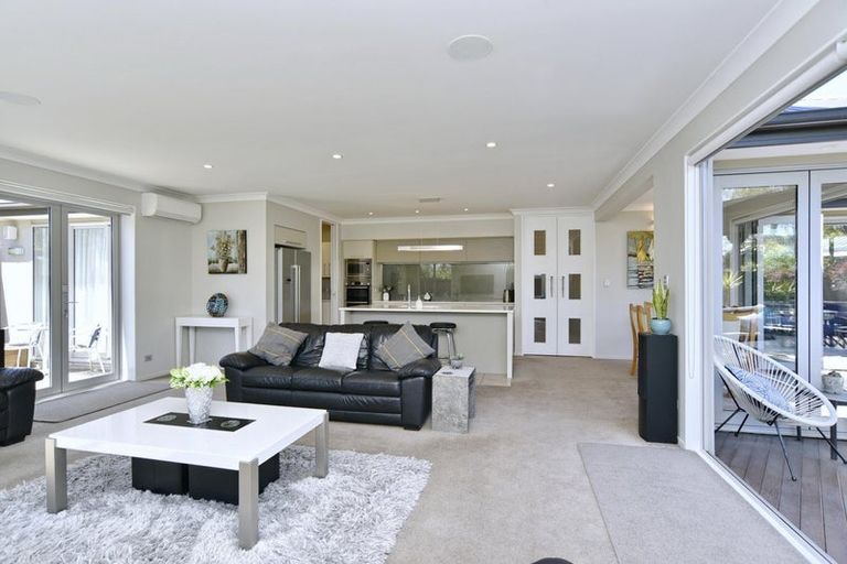 Photo of property in 53 Lakewood Drive, Burwood, Christchurch, 8083