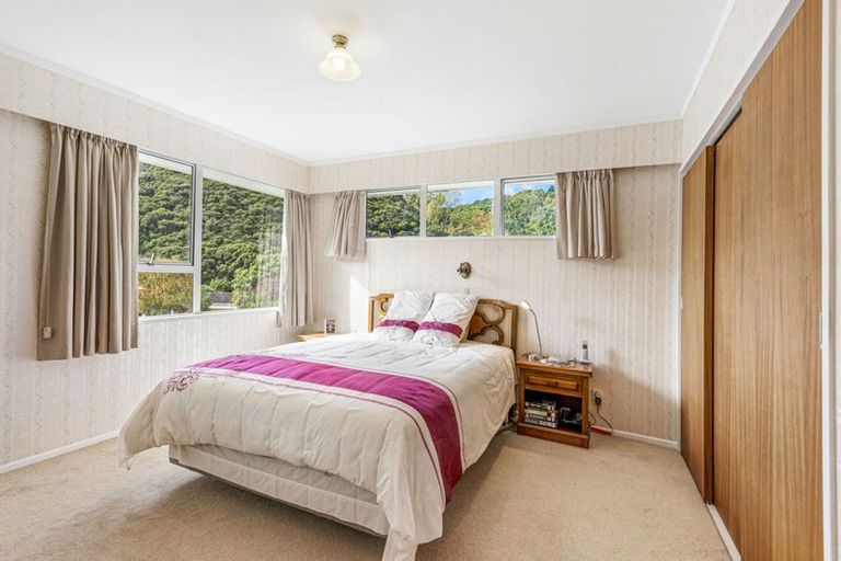 Photo of property in 10 Charthouse Lane, Whitby, Porirua, 5024