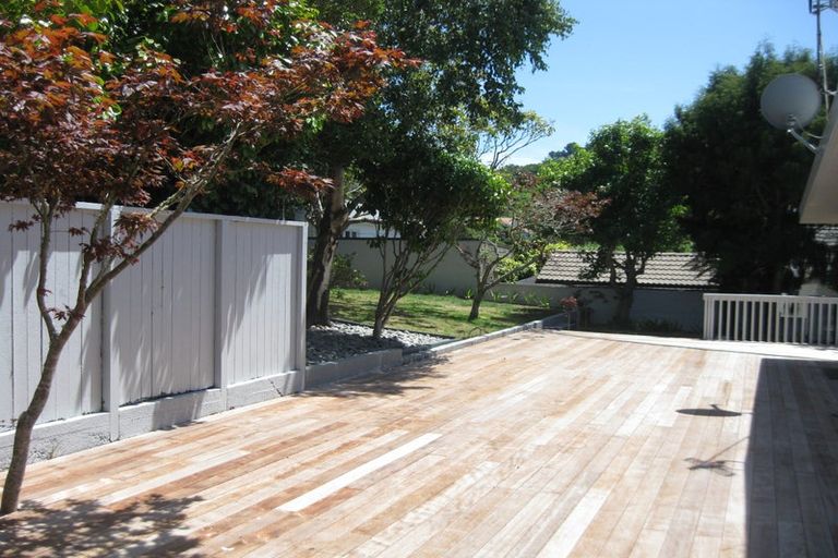 Photo of property in 15 Fancourt Street, Karori, Wellington, 6012