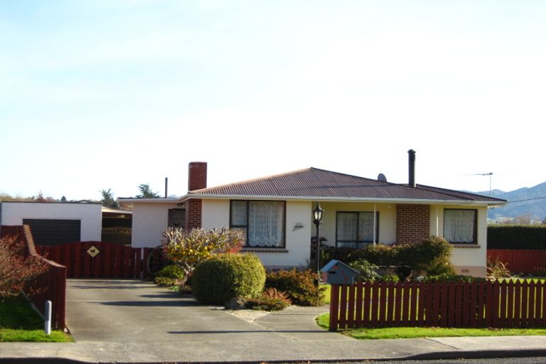 Photo of property in 50 Hamilton Street, East Gore, Gore, 9710