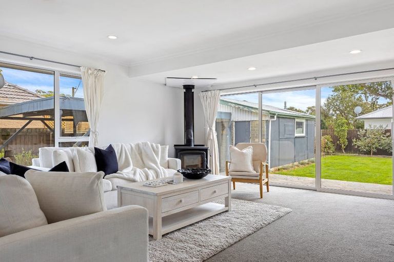 Photo of property in 34 Brabourne Street, Hillsborough, Christchurch, 8022