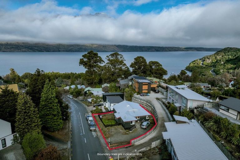 Photo of property in 236 Fernhill Road, Sunshine Bay, Queenstown, 9300