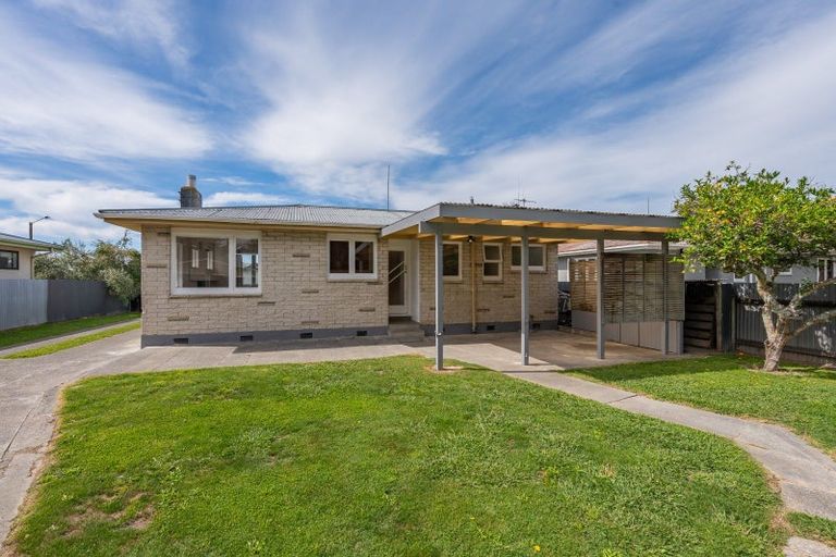 Photo of property in 66 Clarence Cox Crescent, Pirimai, Napier, 4112