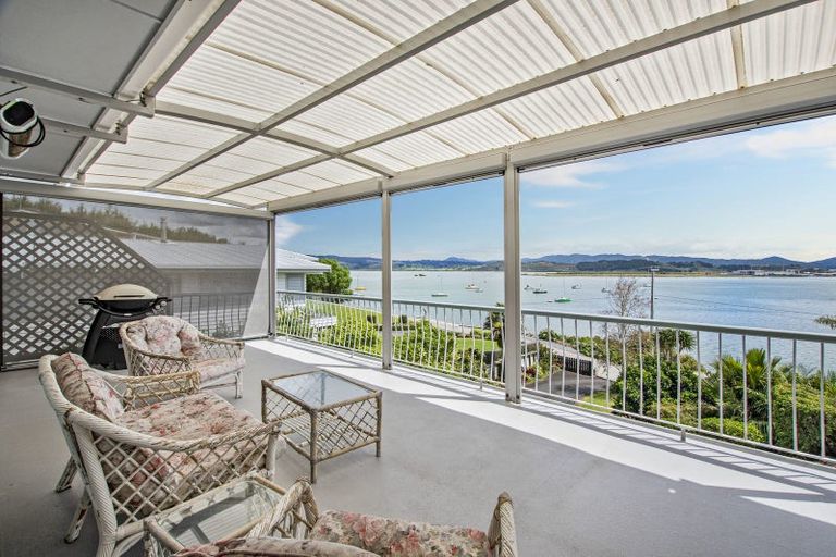 Photo of property in 8 Munro Street, Onerahi, Whangarei, 0110