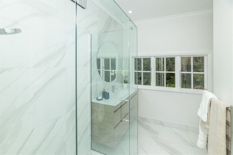 Photo of property in 17a Cracroft Terrace, Cashmere, Christchurch, 8022