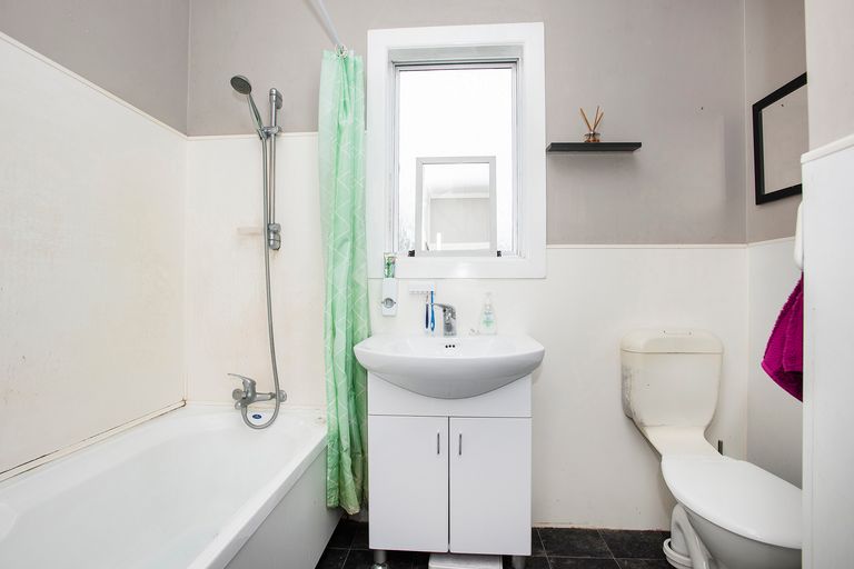 Photo of property in 12 Elsthorpe Avenue, Mangapapa, Gisborne, 4010