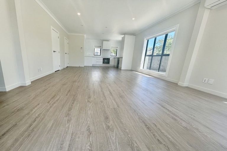 Photo of property in 40b Kervil Avenue, Te Atatu Peninsula, Auckland, 0610