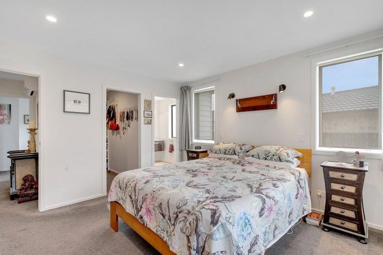 Photo of property in 112 John Burke Drive, Aotea, Porirua, 5024