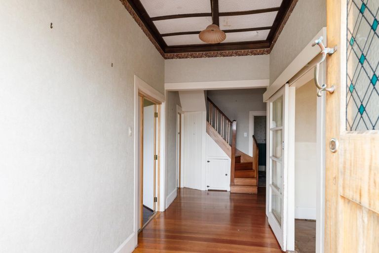 Photo of property in 643 Ferguson Street, Terrace End, Palmerston North, 4410