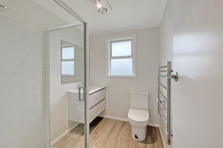 Photo of property in 77 Maxwells Line, Awapuni, Palmerston North, 4412