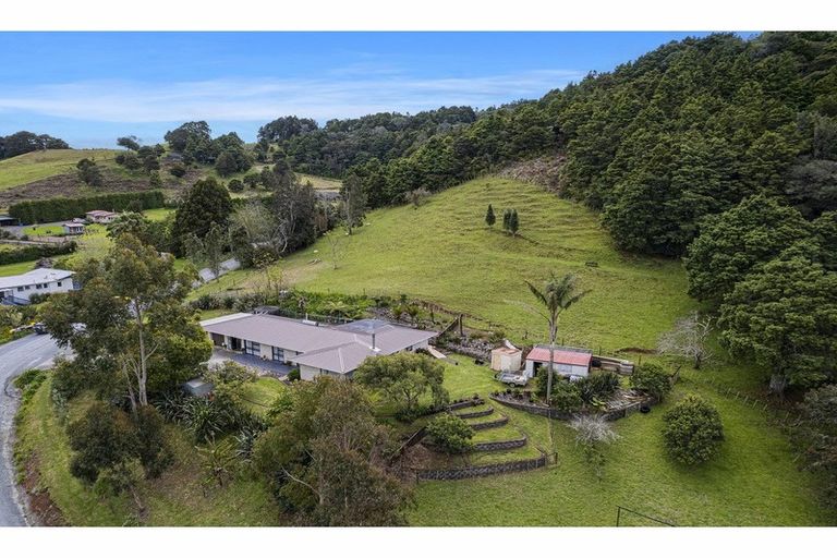 Photo of property in 38 Puketotara Road, Glenbervie, Whangarei, 0173
