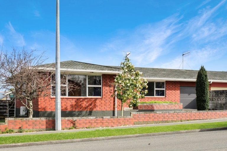Photo of property in 57 Florence Avenue, Palmerston North, 4414