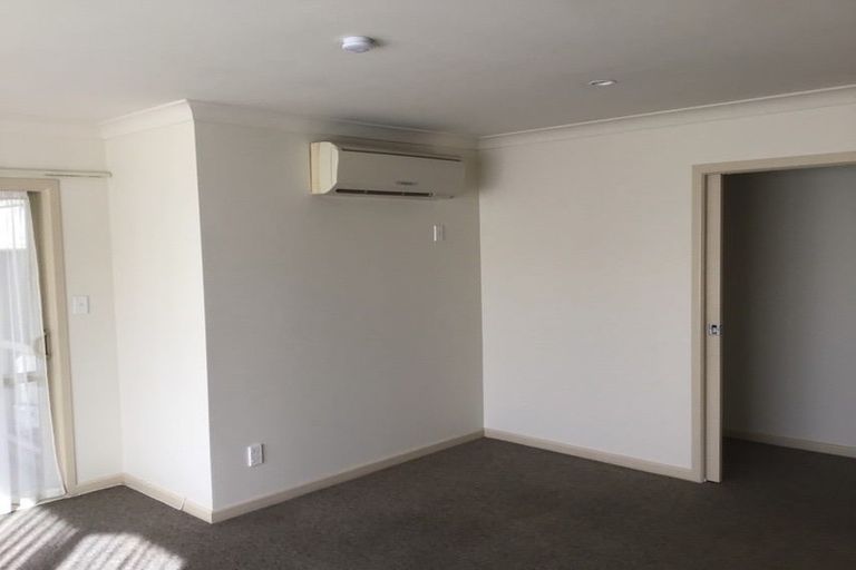 Photo of property in 24 Reeve Street, Levin, 5510