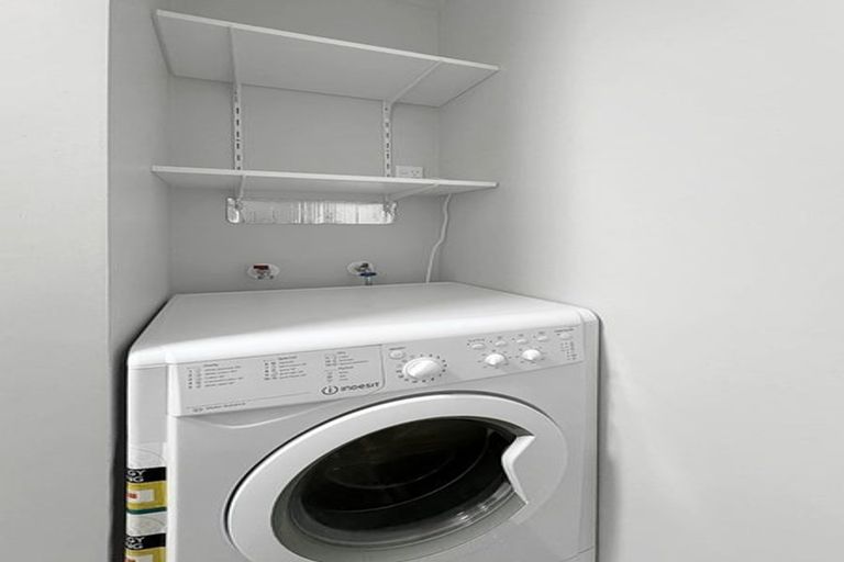 Photo of property in Masina Apartments, 204/80 Riddiford Street, Newtown, Wellington, 6021