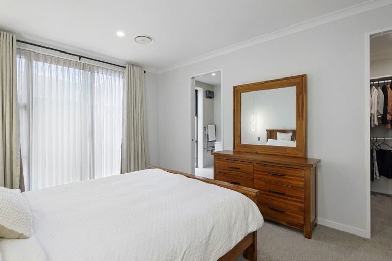 Photo of property in 19 Withers Crescent, Halswell, Christchurch, 8025