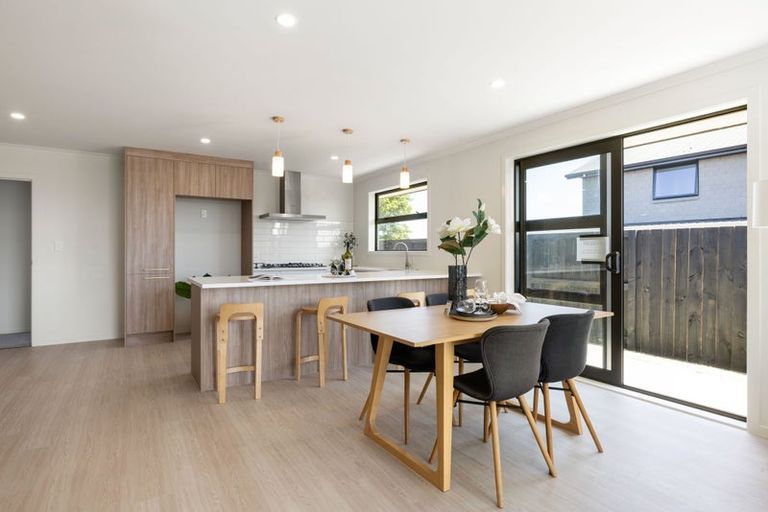 Photo of property in 10 Oralee Terrace, Peacocke, Hamilton, 3206