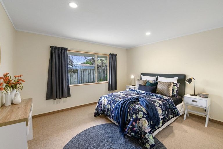 Photo of property in 35a Hadleigh Court, Paraparaumu, 5032